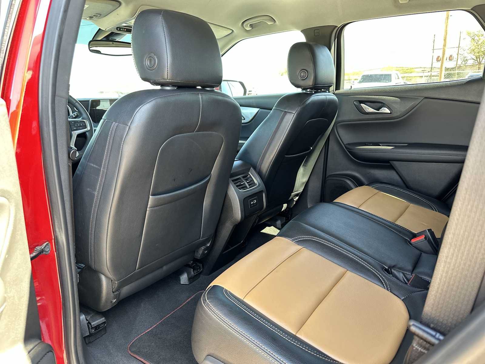 Used 2022 Chevrolet Blazer LT FWD image 20