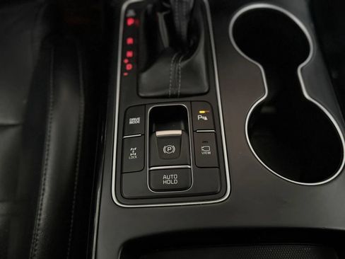 Used 2019 Kia Sorento SX w/ SX Touring Package AWD/4WD image 40