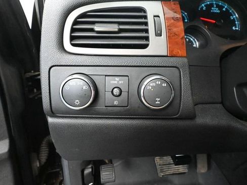 Used 2009 Chevrolet Silverado 1500 LTZ w/ Safety Package image 28