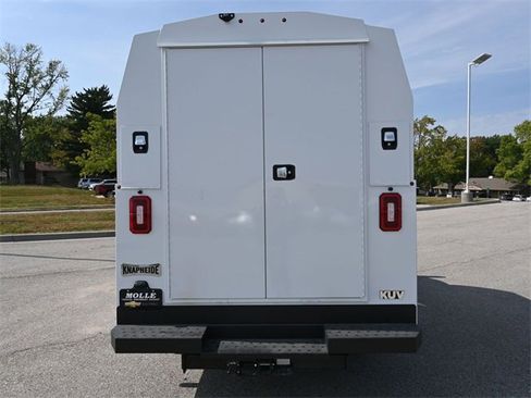 New 2025 Chevrolet Express 3500 w/ Power Convenience Package image 10