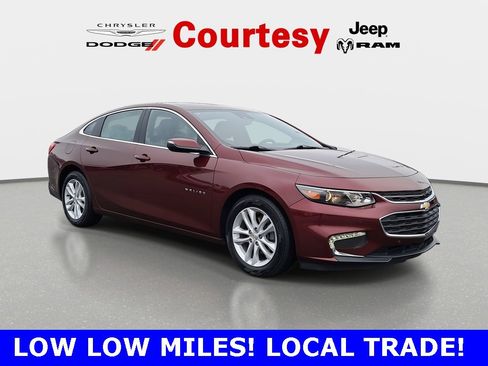 Used 2016 Chevrolet Malibu LT w/ Driver Confidence Package image 1