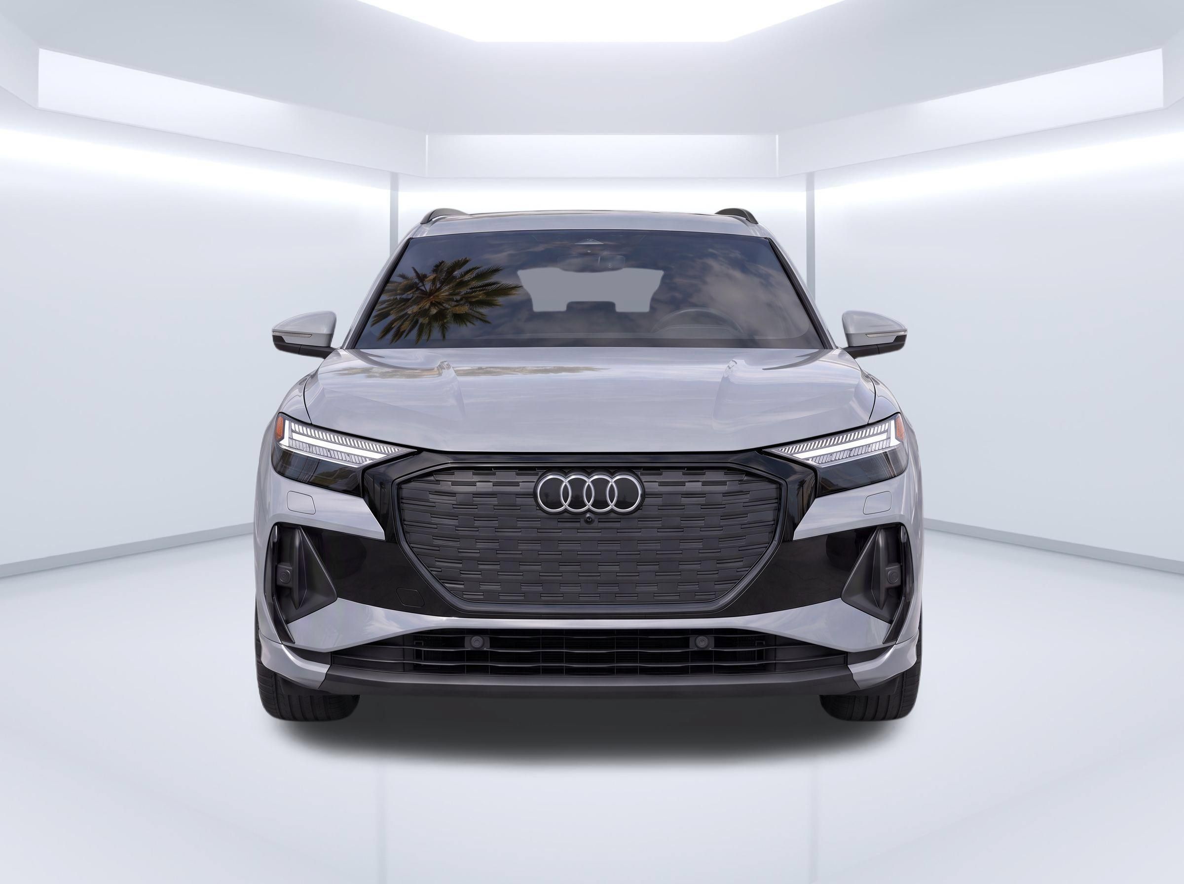 Used 2024 Audi Q4 e-tron Prestige AWD/4WD image 5