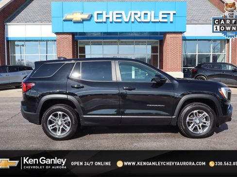 Used 2025 GMC Terrain Elevation image 1