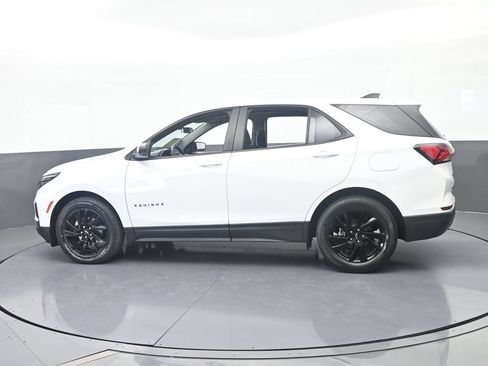 Used 2023 Chevrolet Equinox LS w/ Sport Edition FWD image 3