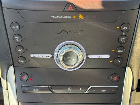 Used 2020 Ford Edge Titanium w/ Cargo Accessory Package image 25