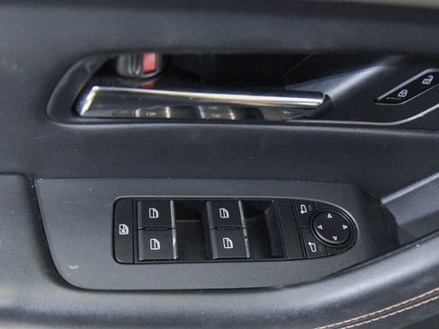 Used 2024 MAZDA CX-90 3.3 Turbo w/ Preferred Plus image 17