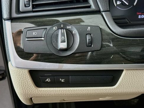 Used 2013 BMW 528i Sedan RWD image 10