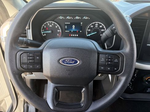 Used 2021 Ford F150 XLT image 24