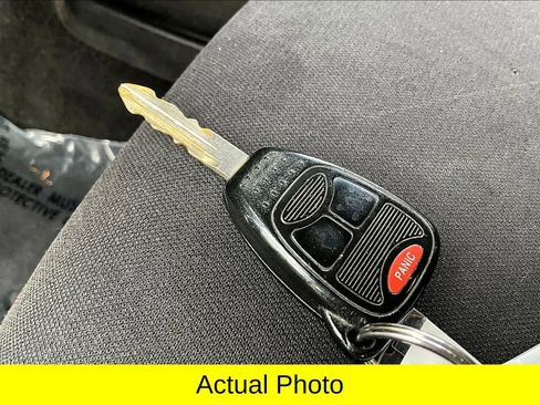 Used 2016 Jeep Wrangler Unlimited Sahara w/ Connectivity Group image 10