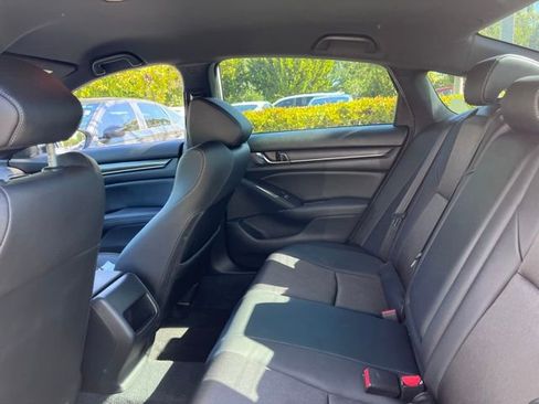 Used 2019 Honda Accord Sport image 7
