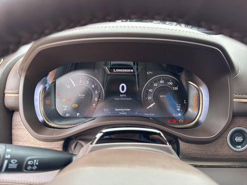 New 2025 RAM 1500 Limited image 19