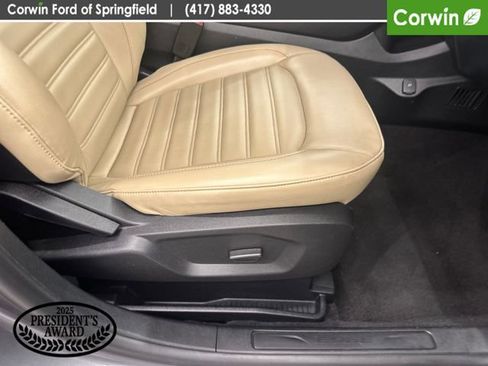 Certified 2024 Ford Edge SEL AWD/4WD image 11
