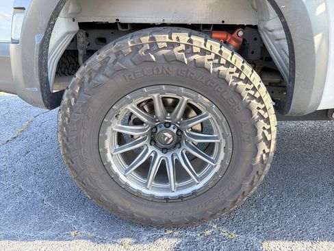 Used 2023 Ford F150 Raptor w/ Raptor Carbon Fiber Package AWD/4WD image 9