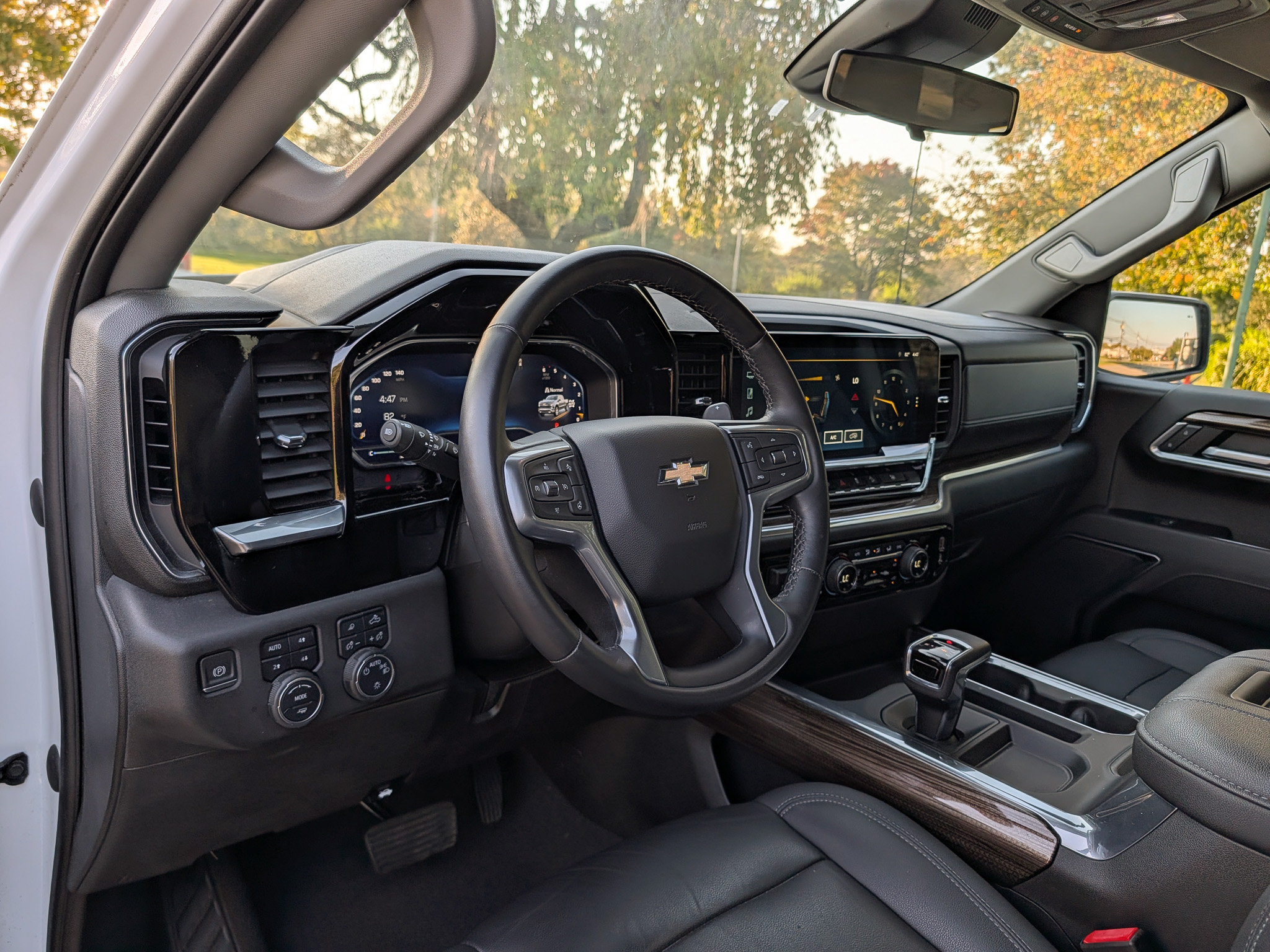 Used 2022 Chevrolet Silverado 1500 LT w/ All Star Edition Plus AWD/4WD image 20