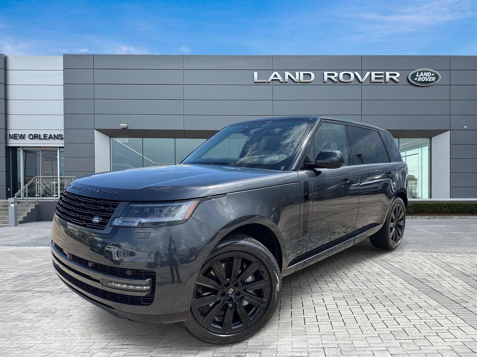New 2027 Land Rover Range Rover Long Wheelbase SE AWD/4WD image 1