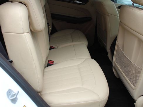 Used 2017 Mercedes-Benz GLE 350 4MATIC image 19