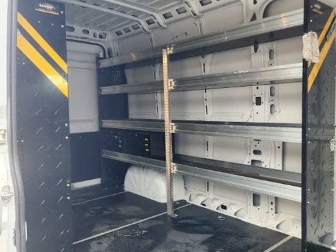 Used 2024 RAM ProMaster 2500 FWD image 9