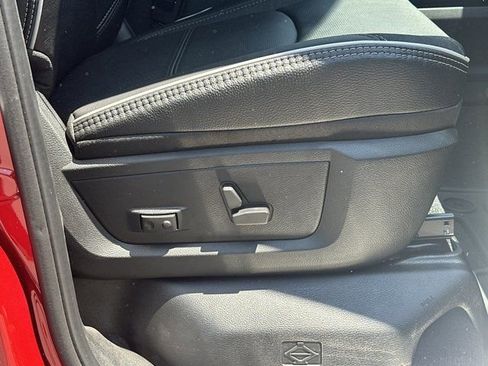 New 2026 RAM 2500 Limited AWD/4WD image 15