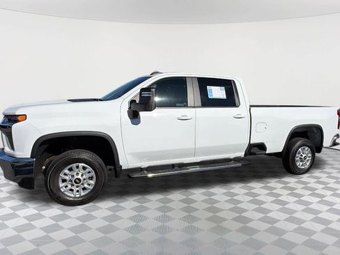 Used 2023 Chevrolet Silverado 2500 LT AWD/4WD image 8