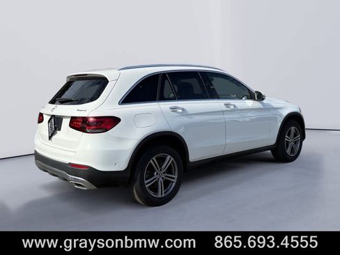 Used 2022 Mercedes-Benz GLC 300 4MATIC w/ Premium Package Lite image 3