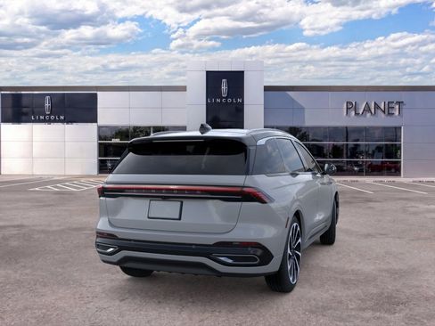 New 2026 Lincoln Nautilus Black Label AWD/4WD image 8