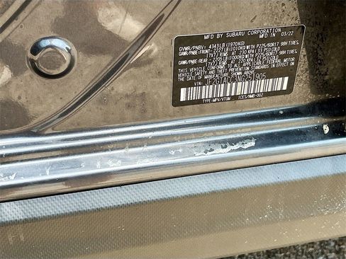 Used 2022 Subaru Crosstrek 2.0i Premium image 32