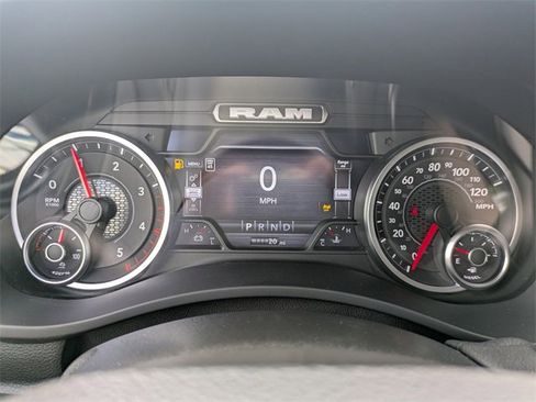 New 2025 RAM 2500 Big Horn image 31