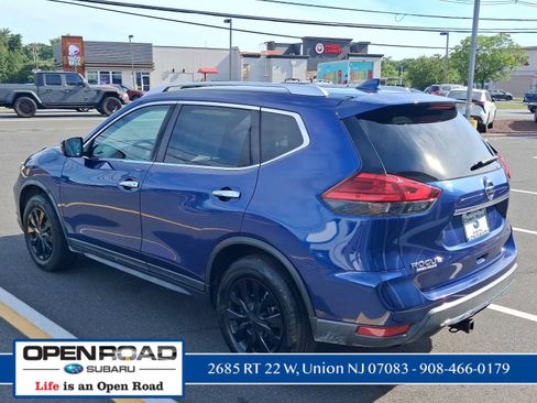 Used 2017 Nissan Rogue S w/ Appearance Package AWD/4WD image 8