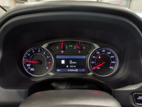 Used 2021 GMC Acadia AT4 w/ Trailering Package AWD/4WD image 9