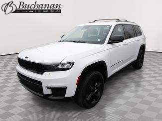 Used 2023 Jeep Grand Cherokee L Limited w/ Black Appearance Package video 1