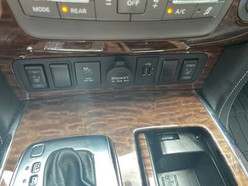 Used 2018 Nissan Armada SL w/ Premium Package AWD/4WD image 43
