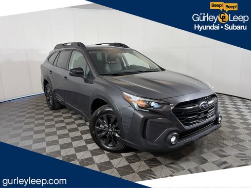 Used 2025 Subaru Outback Onyx Edition image 1