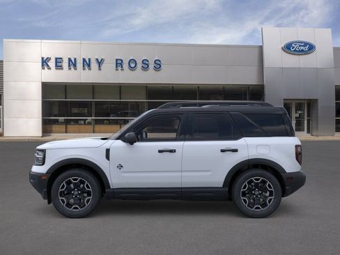 New 2026 Ford Bronco Sport Outer Banks w/ Outer Banks Tech Package+ AWD/4WD image 3