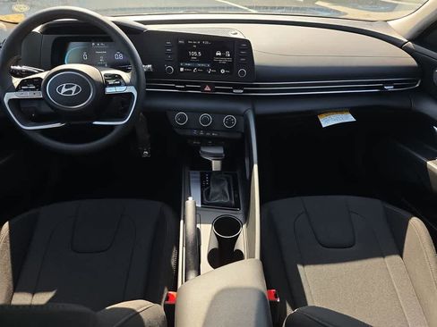 New 2026 Hyundai Elantra SE w/ Cargo Package FWD image 19