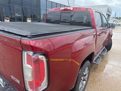 Used 2018 GMC Canyon All Terrain w/ Trailering Package AWD/4WD image 2