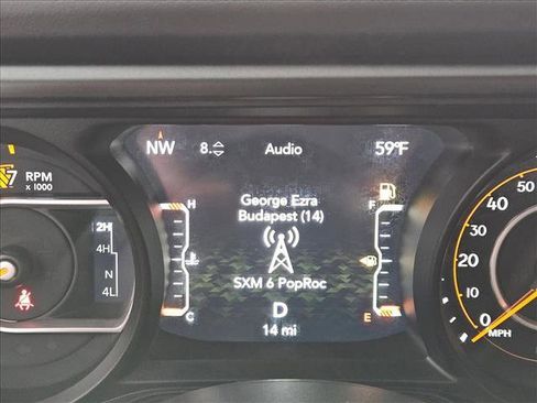 New 2025 Jeep Gladiator Mojave w/ Convenience Group image 10