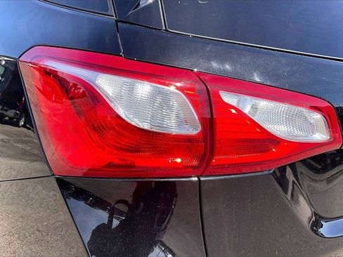 Used 2019 Chevrolet Equinox LT image 20