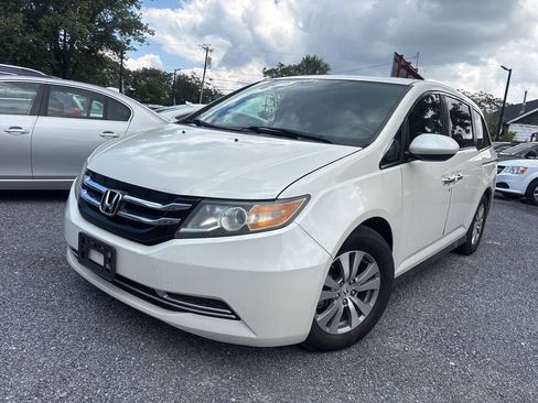 Used 2016 Honda Odyssey SE image 1