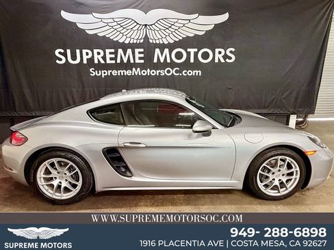 Used 2022 Porsche 718 Cayman image 1