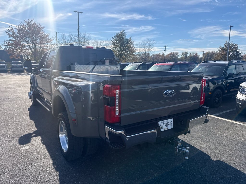Used 2026 Ford F450 Lariat AWD/4WD image 4