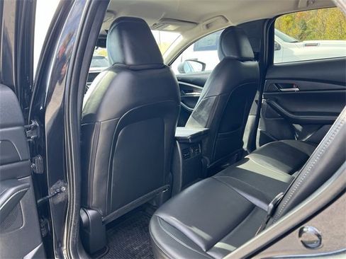 Used 2023 MAZDA CX-30 AWD 2.5 S w/ Select Package image 16