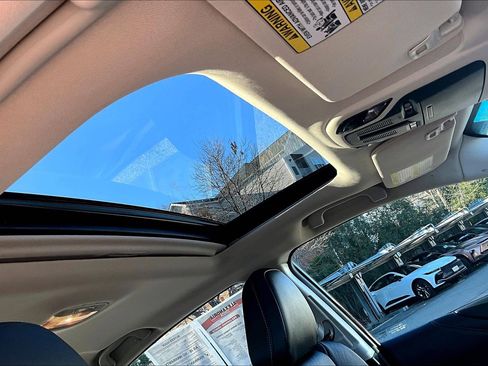 Used 2022 Subaru Legacy Limited w/ Popular Package #3 image 20