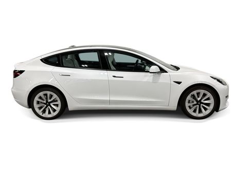 Certified 2023 Tesla Model 3 Standard Range RWD image 7