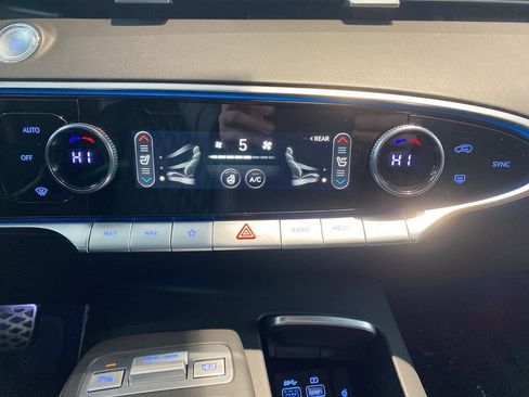 Certified 2025 Genesis GV70 3.5T Sport w/ Sport Advanced Package image 10