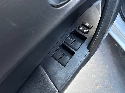 Used 2016 Toyota Corolla S FWD image 11