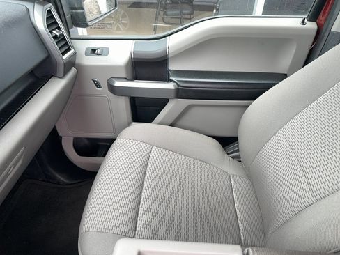 Used 2015 Ford F150 XLT AWD/4WD image 14
