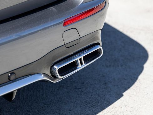Used 2019 Mercedes-Benz E 63 AMG S image 24