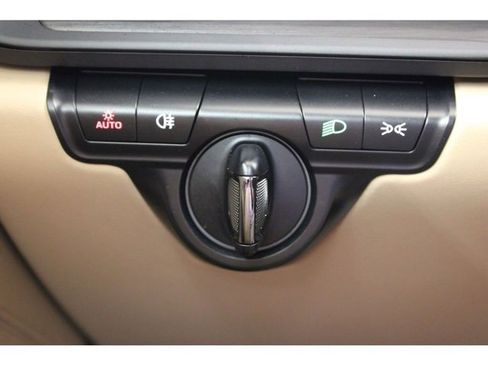 Used 2024 Porsche 911 Carrera GTS image 18