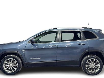 Used 2021 Jeep Cherokee Latitude Lux w/ Comfort/Convenience Group