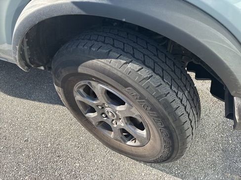 Used 2023 Ford Bronco Big Bend image 2